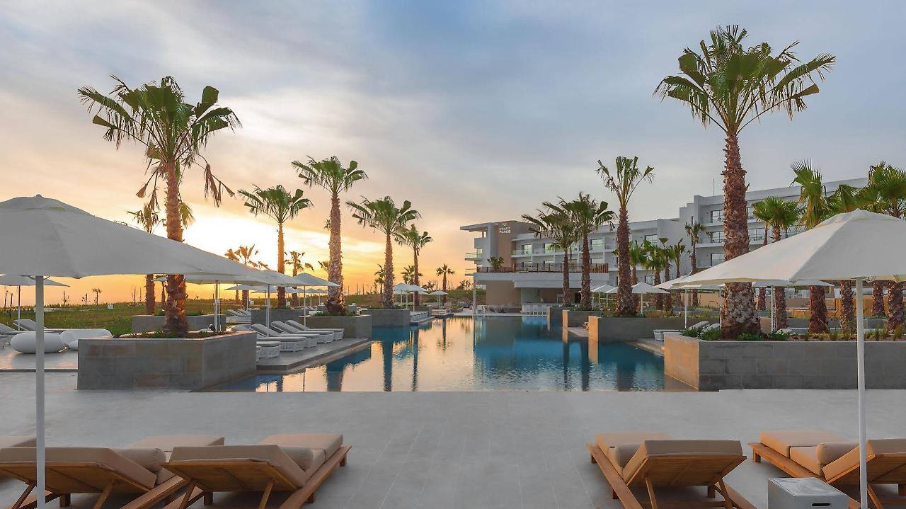 Hyatt Place Taghazout Bay Екстериор снимка The Westin Resort and Spa, Playa Mujeres