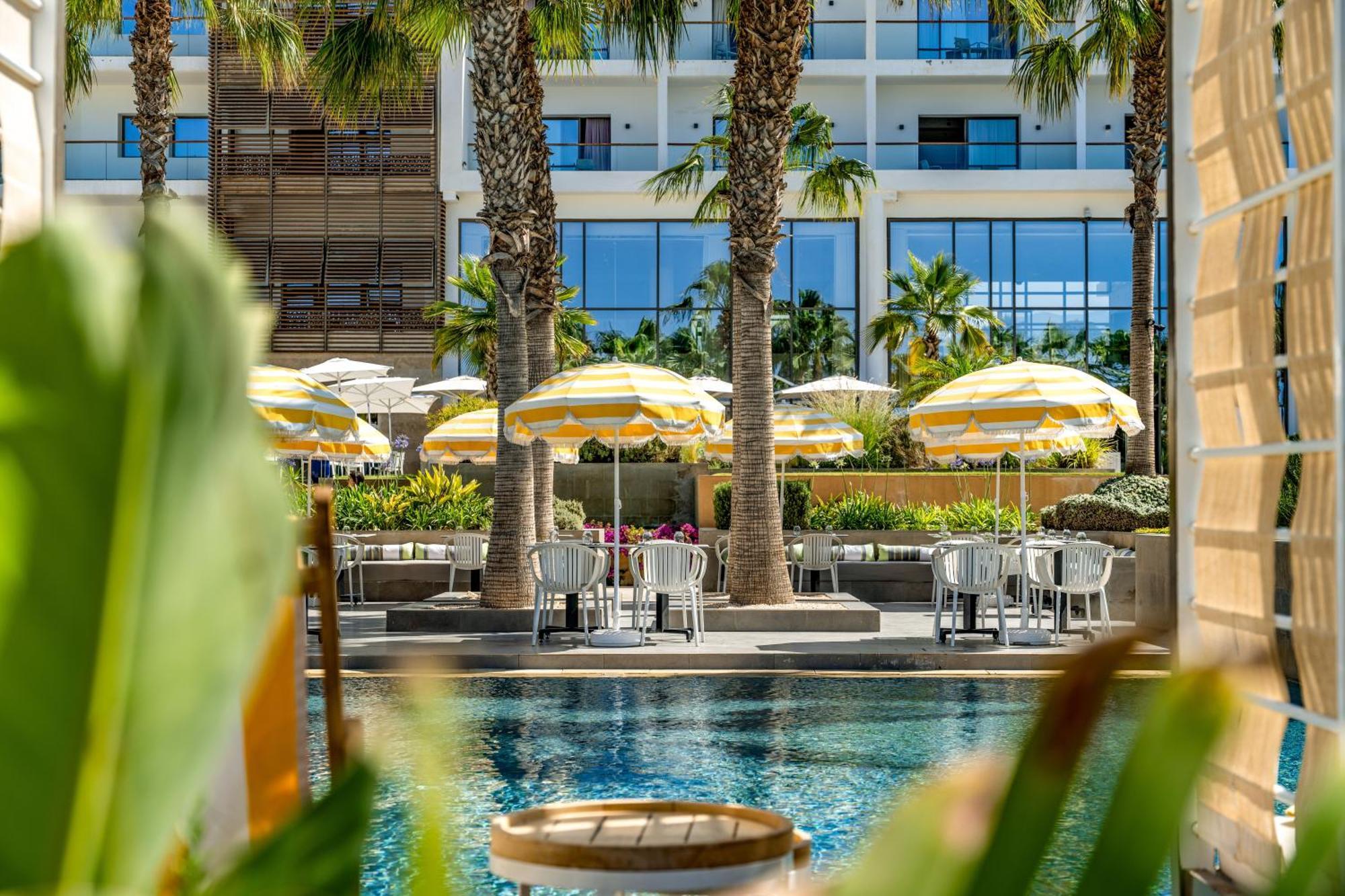 Hyatt Place Taghazout Bay Екстериор снимка The swimming pool at the hotel